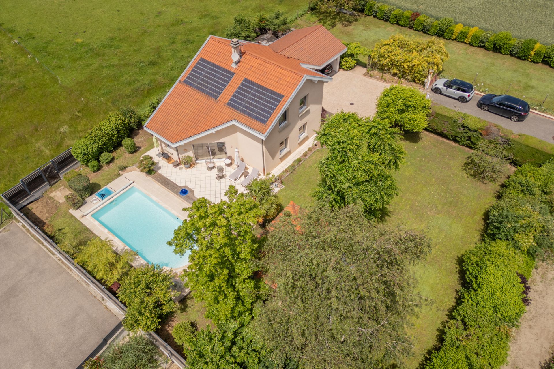 villa 6 Rooms for sale on Jarrie (38560)