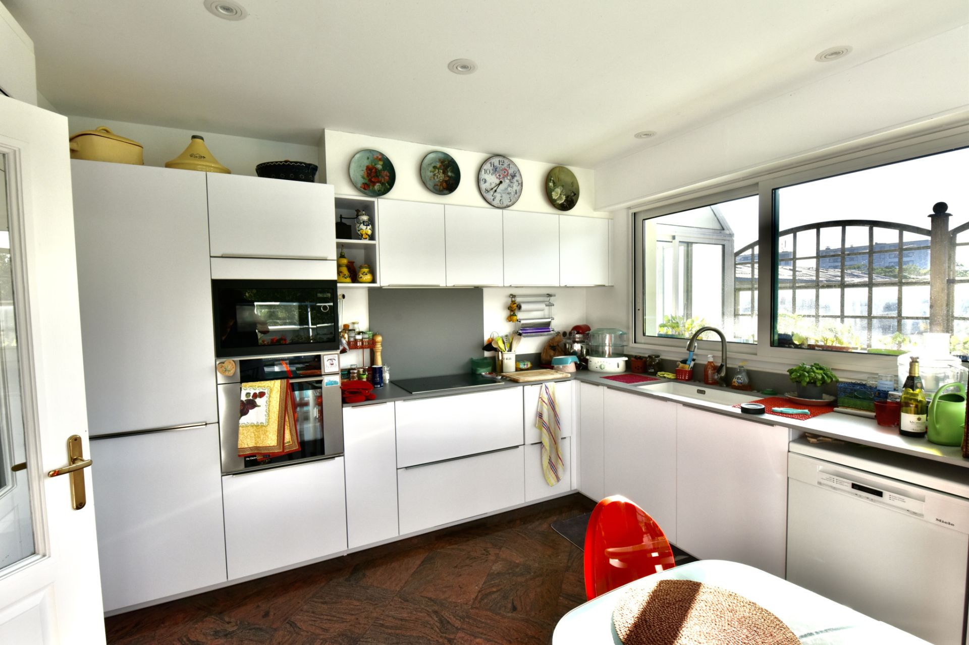 apartment 5 Rooms for sale on La Rochelle (17000)