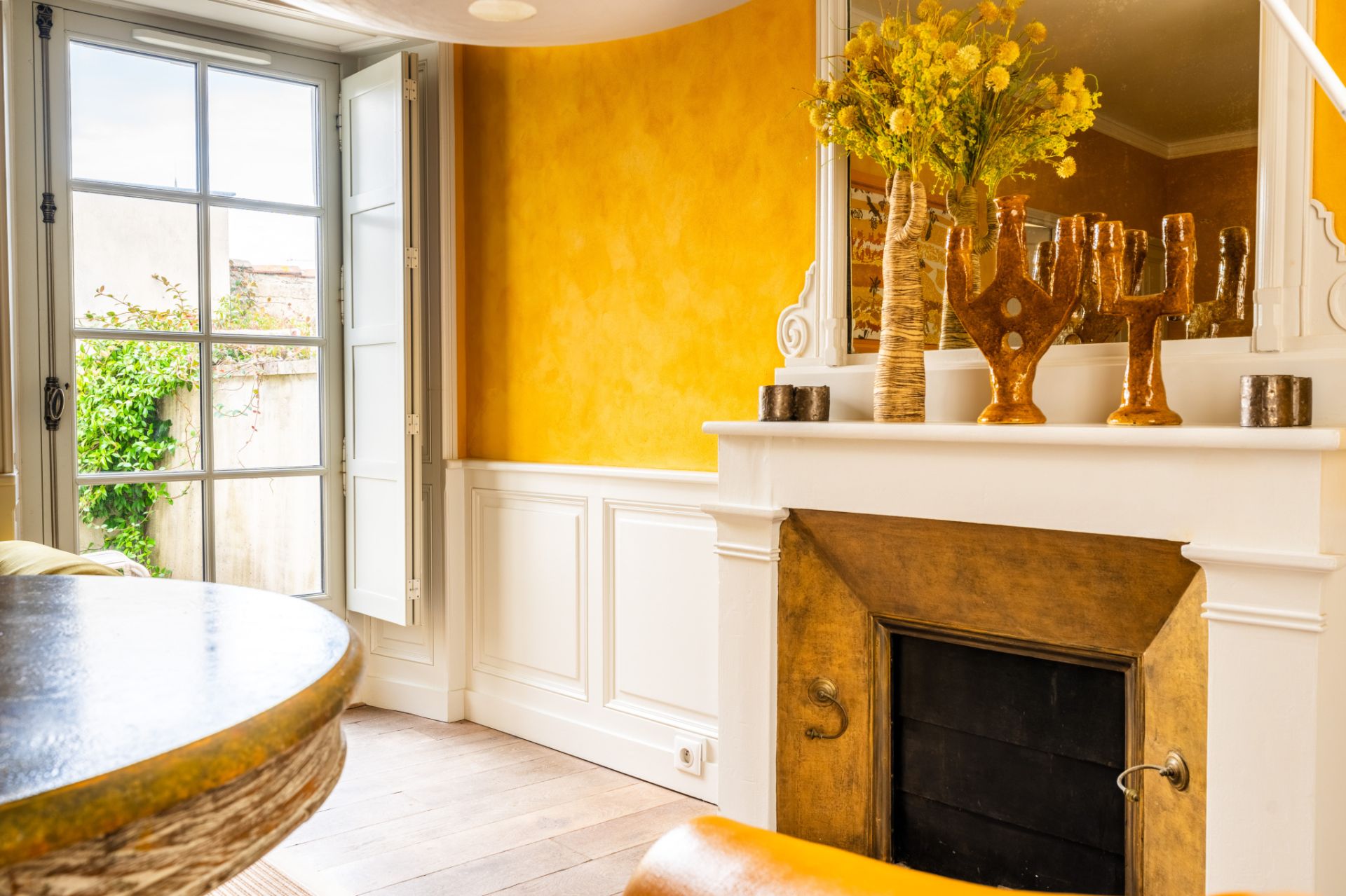 property 10 Rooms for sale on La Rochelle (17000)