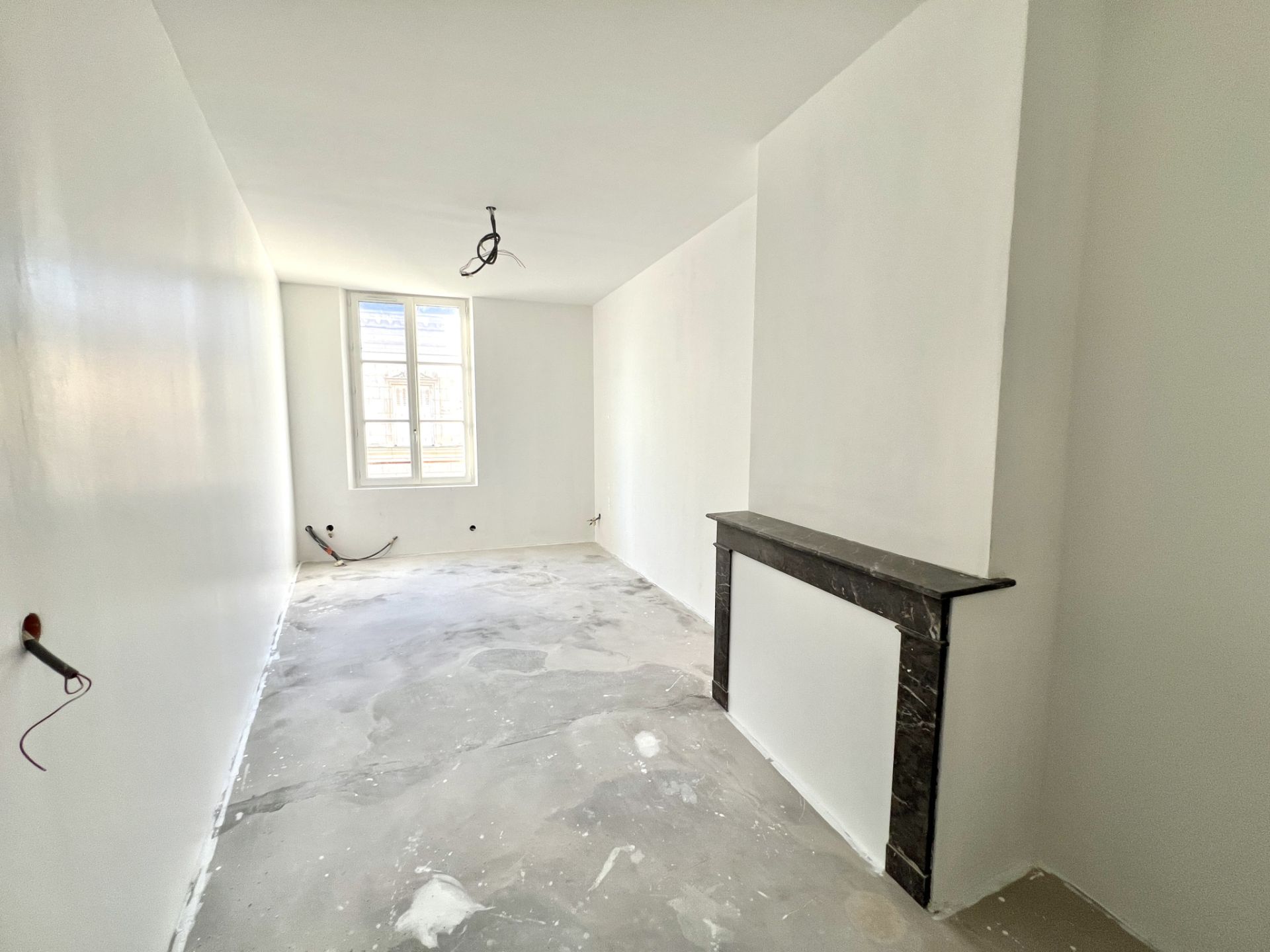apartment 3 Rooms for sale on Saumur (49400)