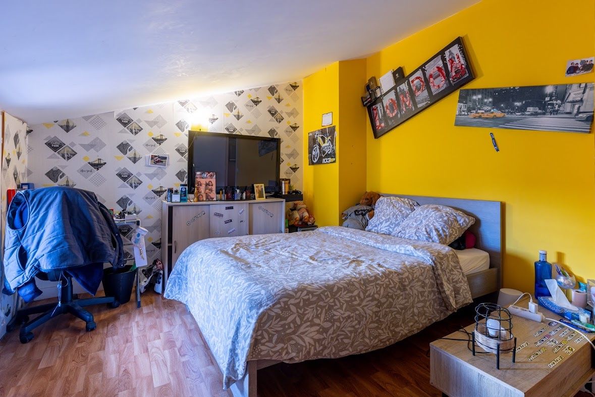 house 10 Rooms for sale on Pont-de-Vaux (01190)