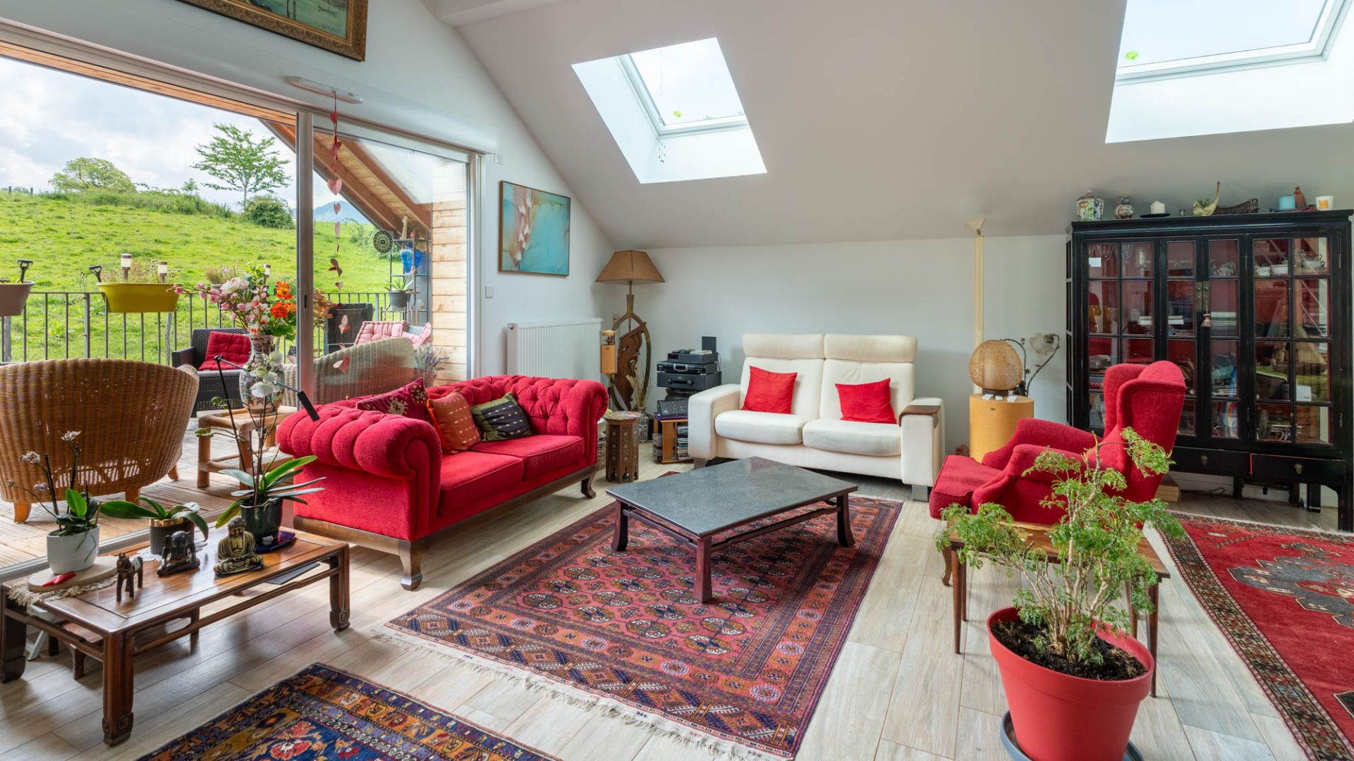 duplex 4 Rooms for sale on Mûres (74540)