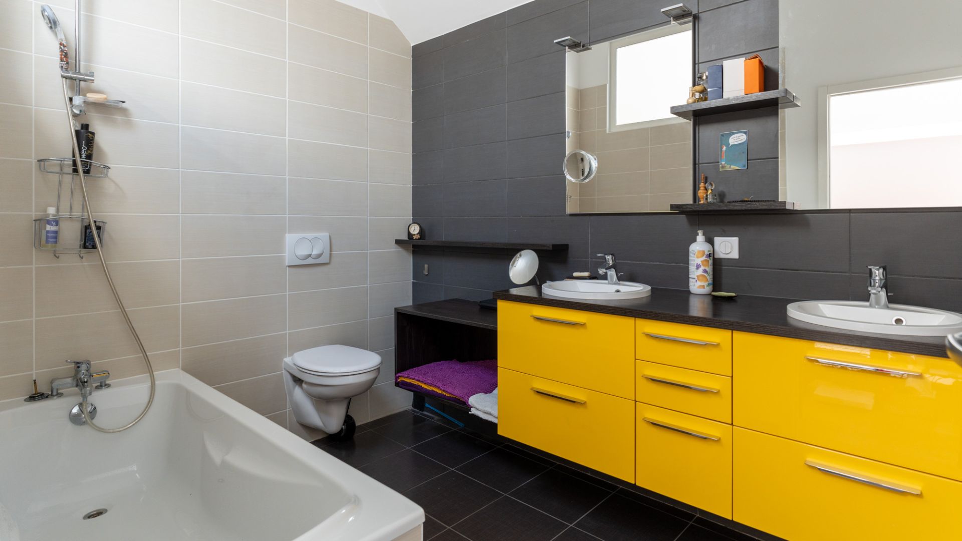duplex 4 Rooms for sale on Mûres (74540)