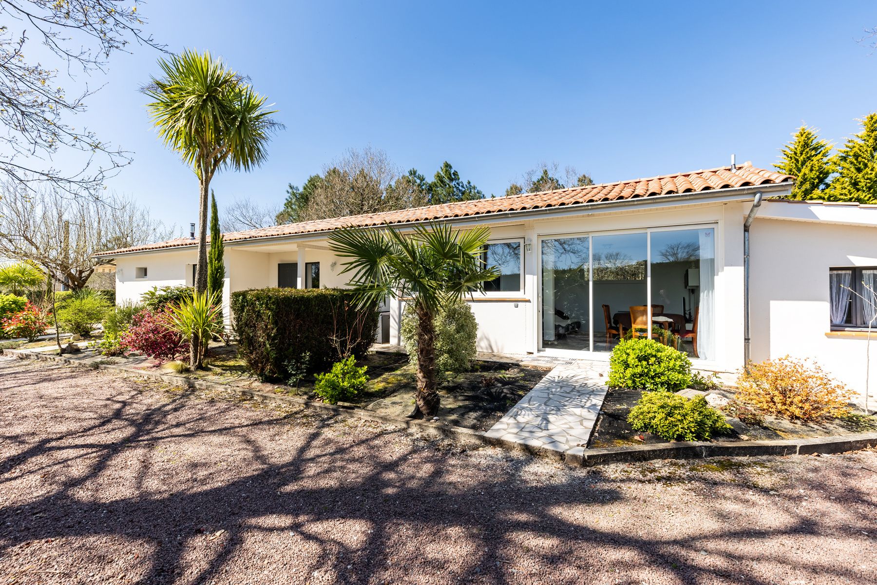 property 4 Rooms for sale on Vendays-Montalivet (33930)