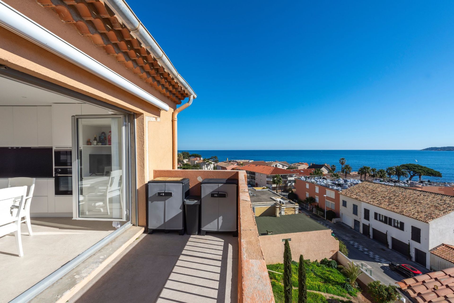 apartment 2 Rooms for sale on Sainte-Maxime (83120)