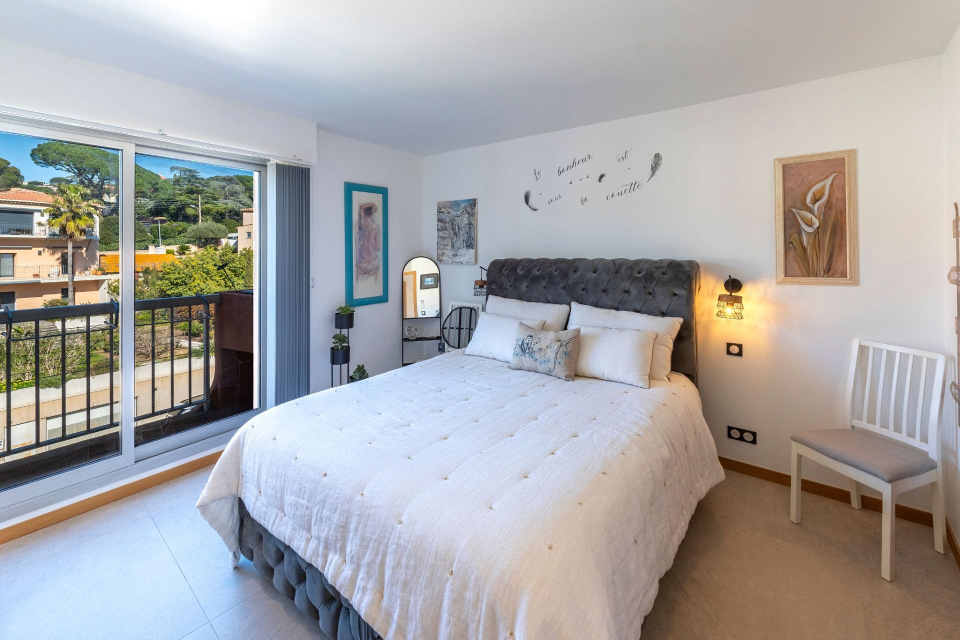 apartment 2 Rooms for sale on Sainte-Maxime (83120)