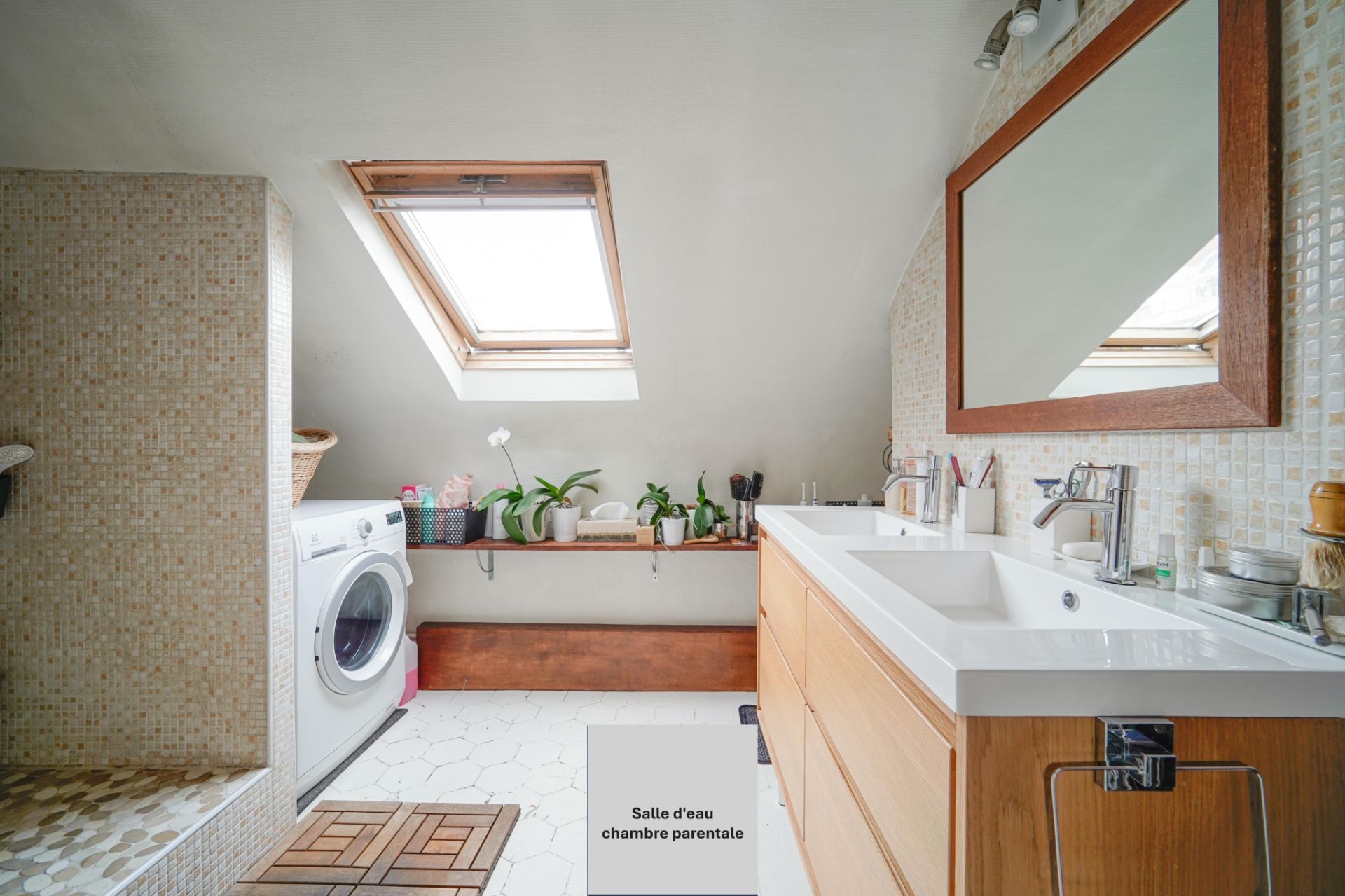 apartment 6 Rooms for sale on Bois-Colombes (92270)