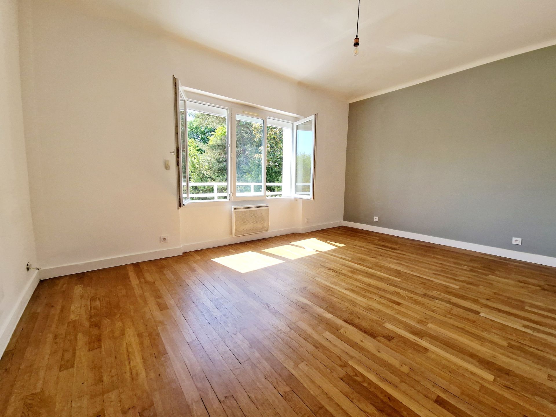 duplex 6 Rooms for sale on Saint-Nazaire (44600)