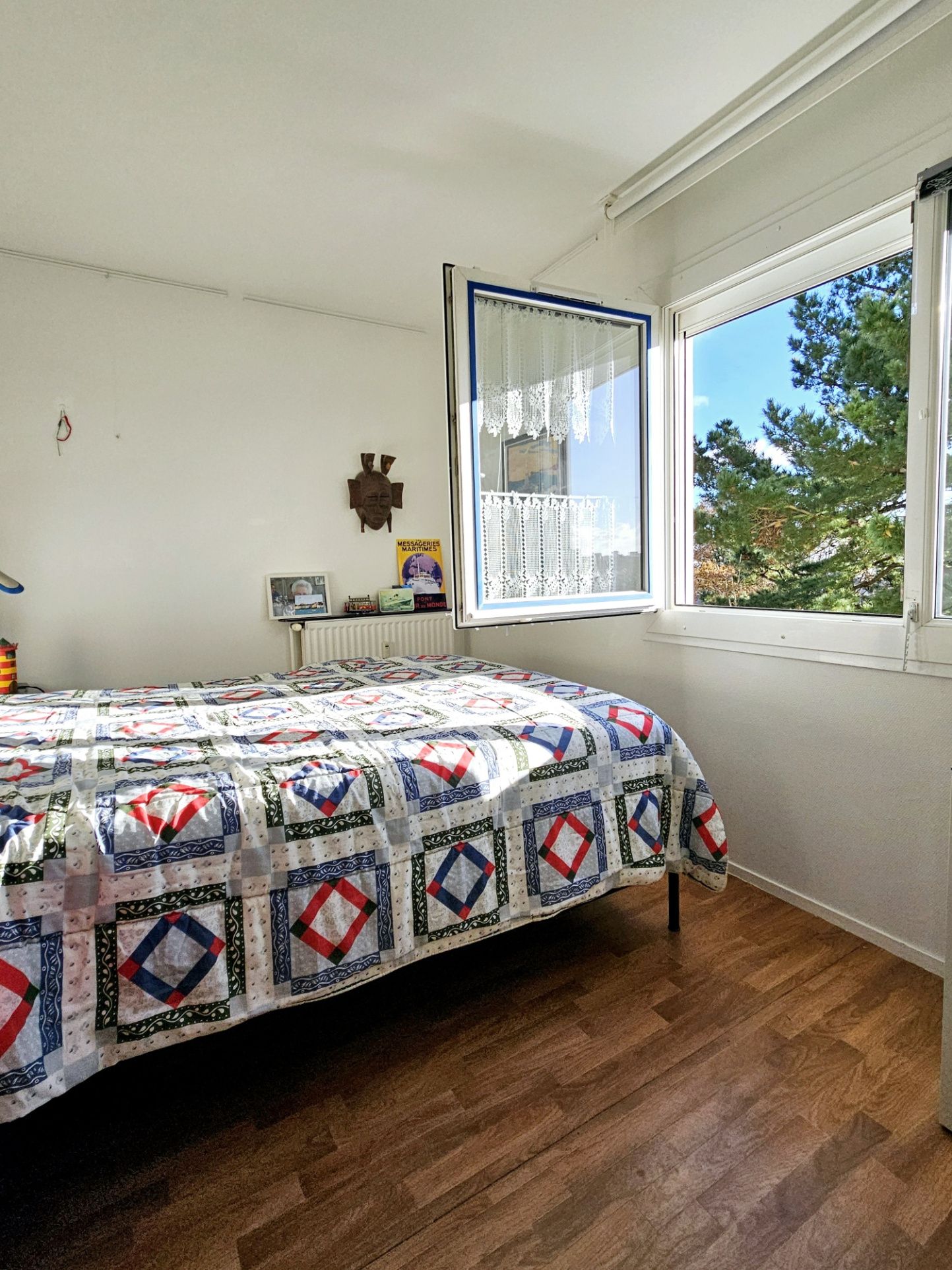apartment 4 Rooms for sale on Saint-Nazaire (44600)