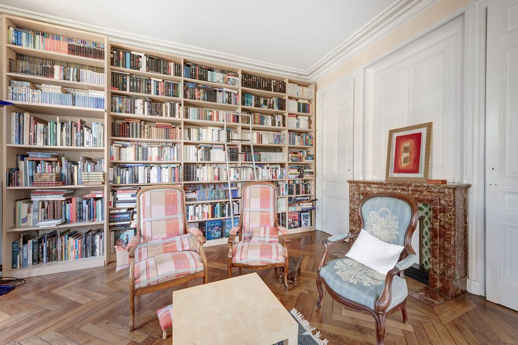 property 8 Rooms for sale on Tassin-la-Demi-Lune (69160)