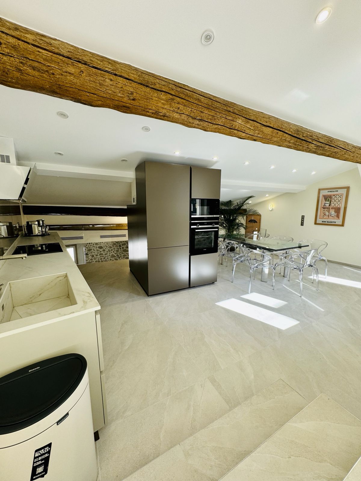 triplex 5 Rooms for sale on Antibes (06600)