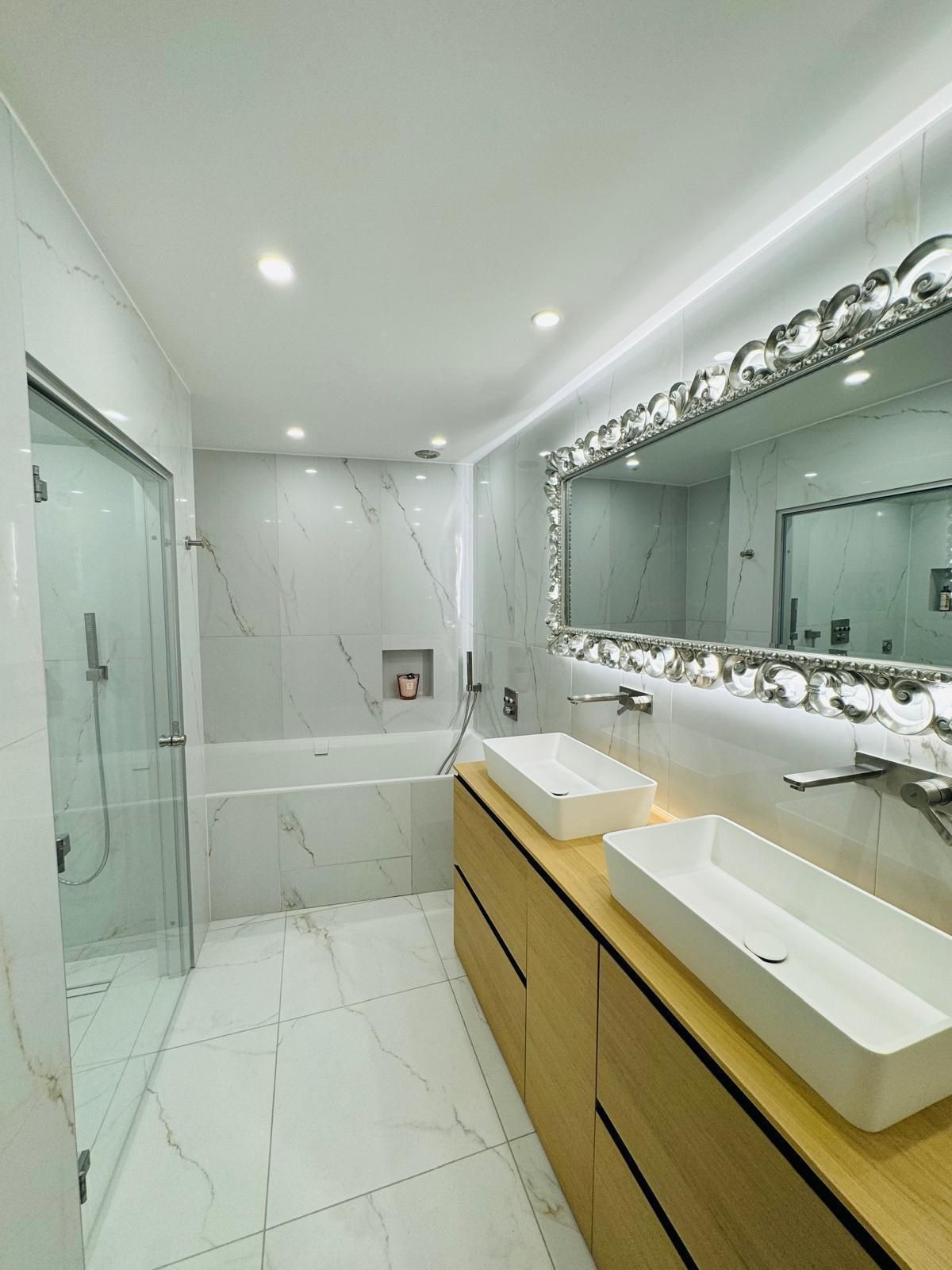 apartment 3 Rooms for sale on Antibes (06600)