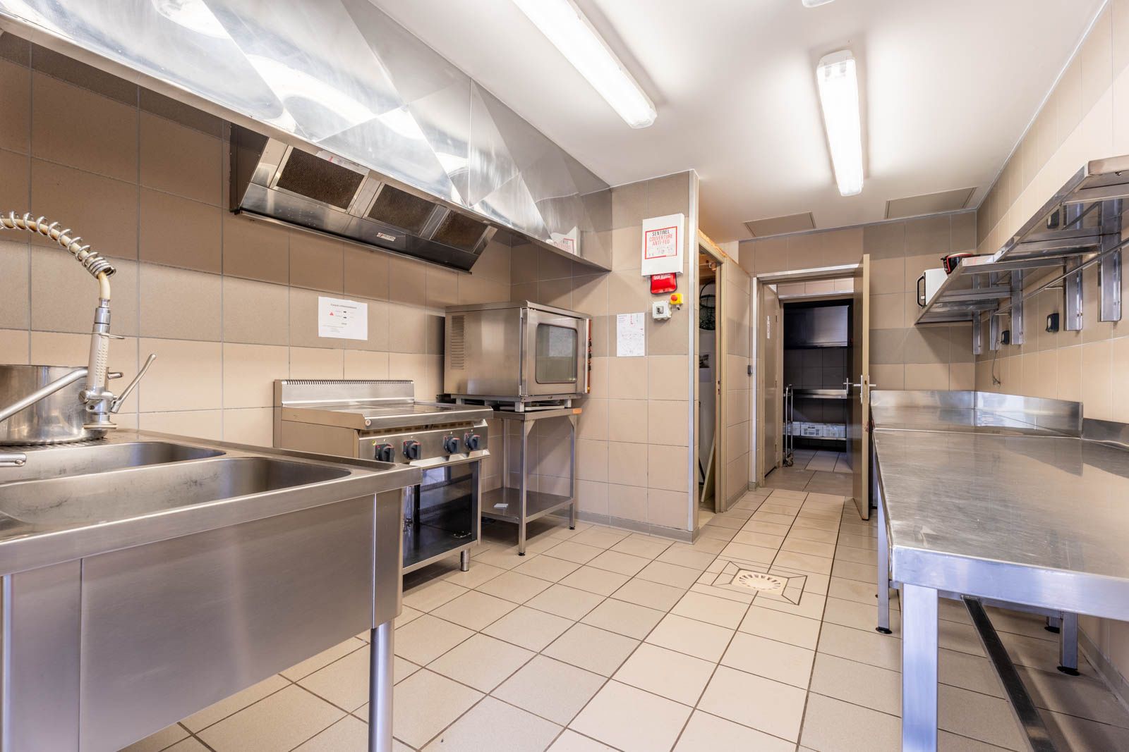 property 18 Rooms for sale on Cordelle (42123)