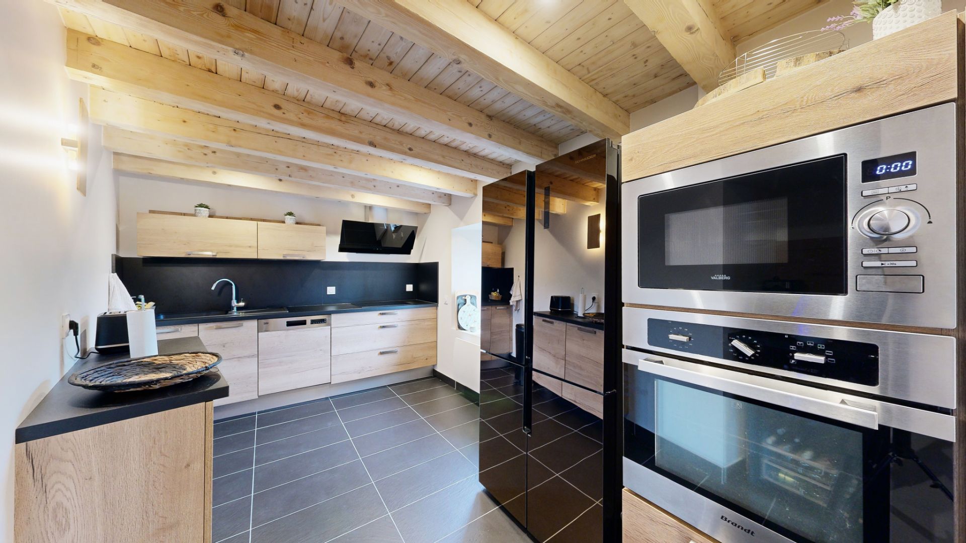 house 6 Rooms for sale on La Plagne Tarentaise (73210)