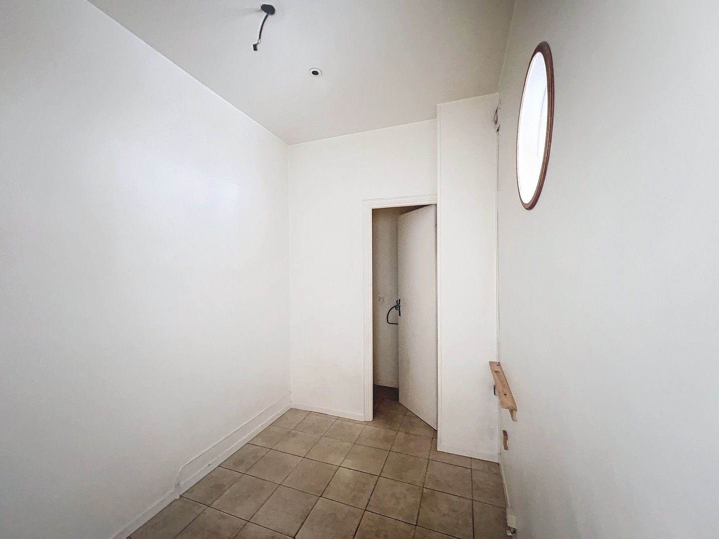 miscellaneous 2 Rooms for sale on Paris (75018)