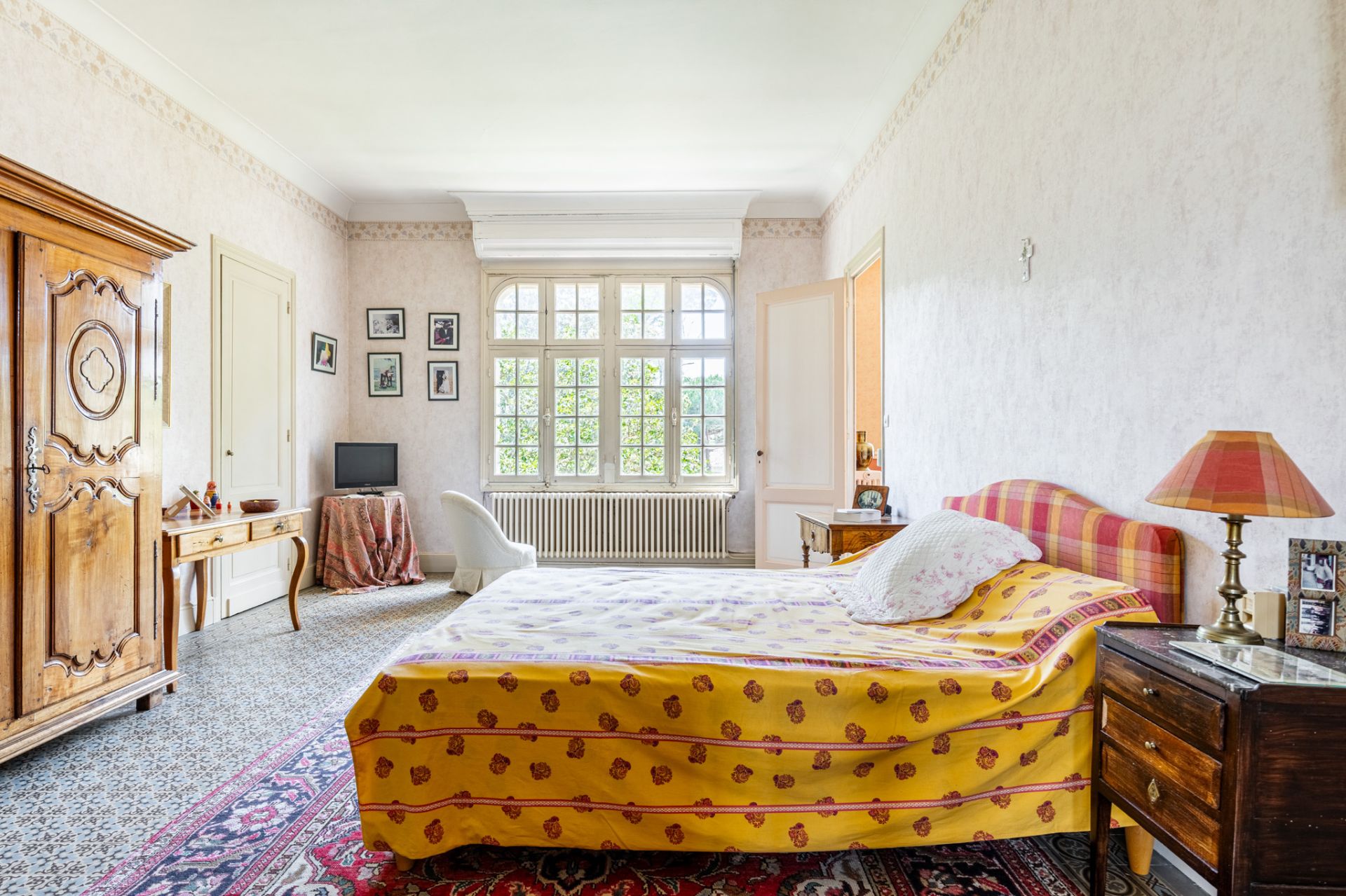villa 9 Rooms for sale on Royan (17200)