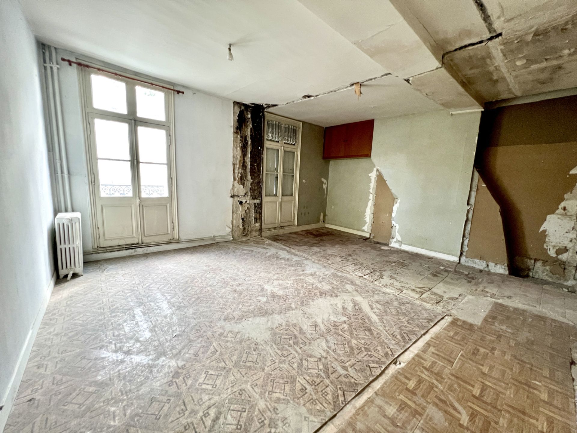 house for sale on Saumur (49400)