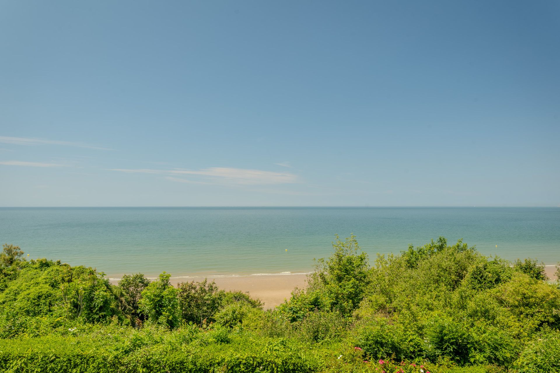 apartment 5 Rooms for sale on Deauville (14800)