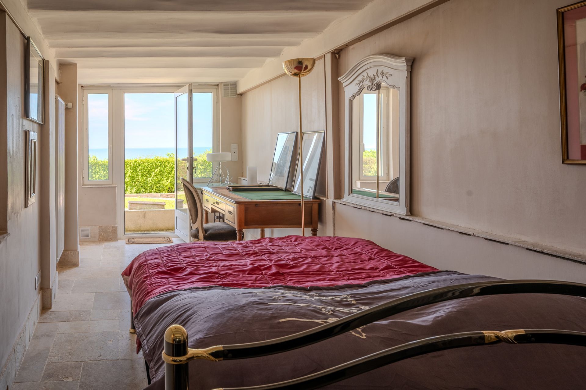 apartment 5 Rooms for sale on Deauville (14800)