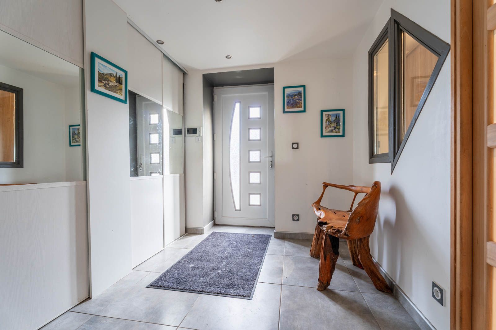 house 7 Rooms for sale on Cordelle (42123)