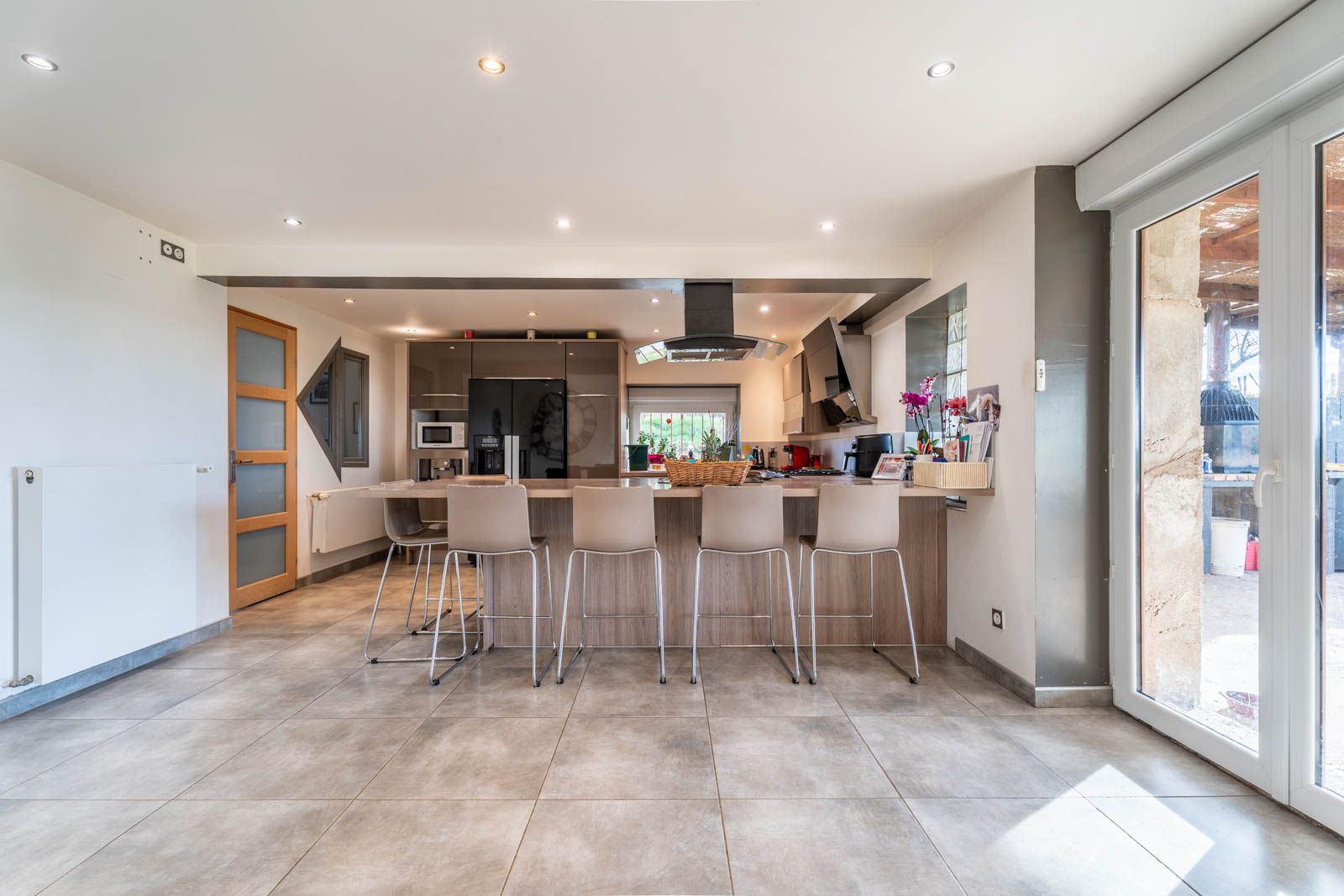 house 7 Rooms for sale on Cordelle (42123)