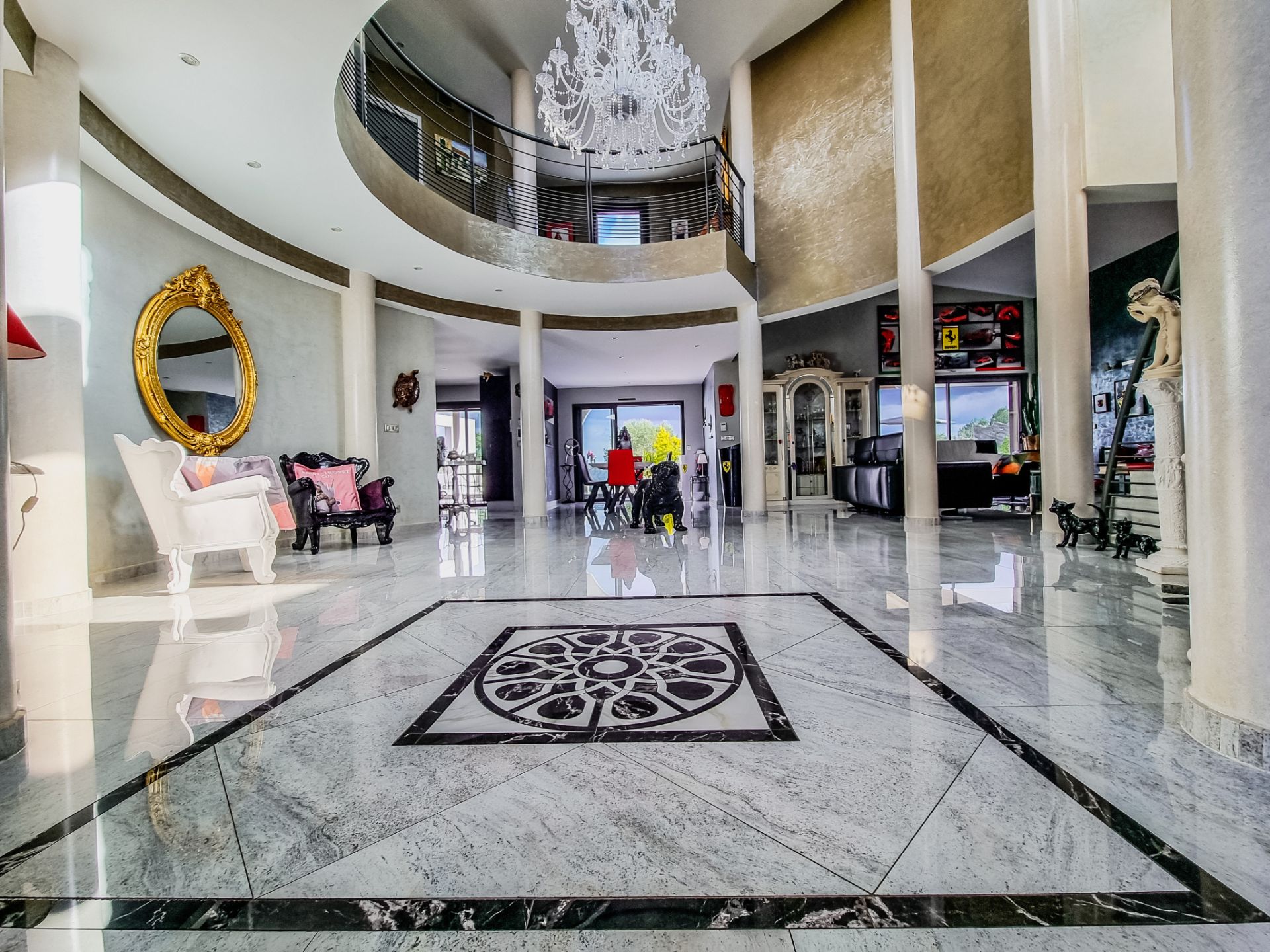 house 7 Rooms for sale on Poulx (30320)