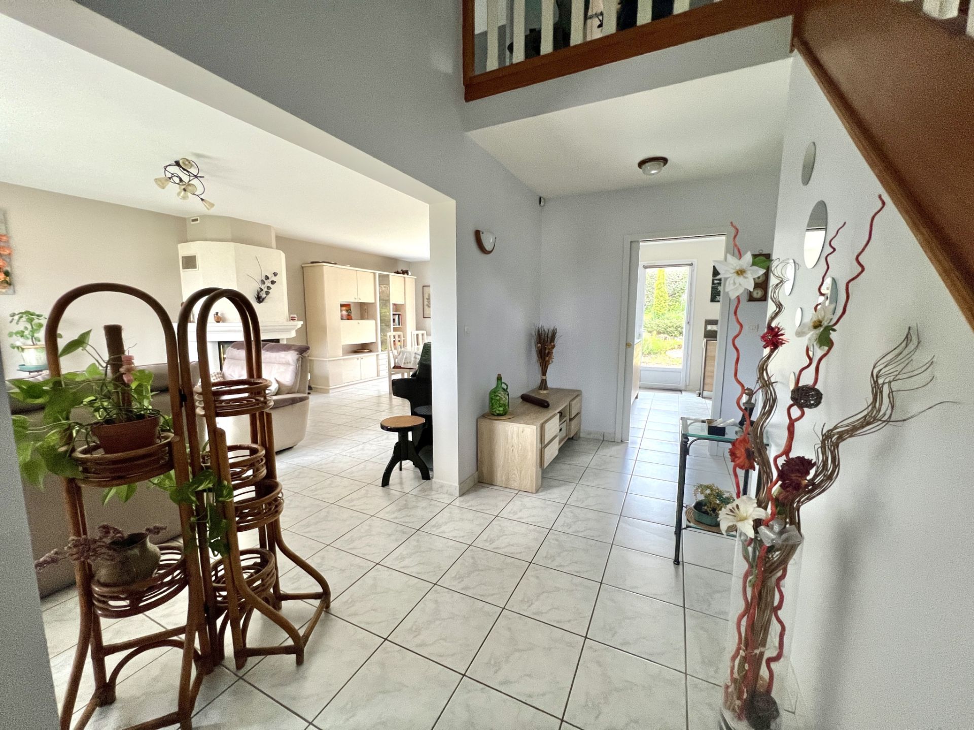 house 5 Rooms for sale on Saumur (49400)