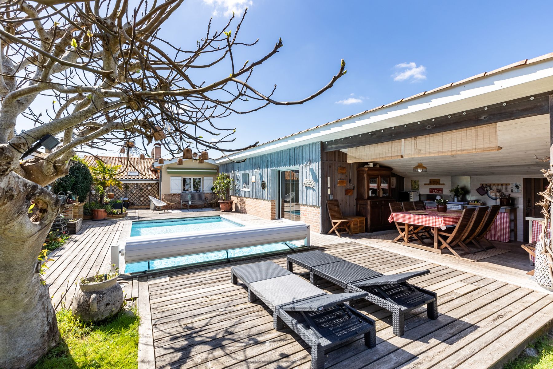 house 7 Rooms for sale on Vendays-Montalivet (33930)