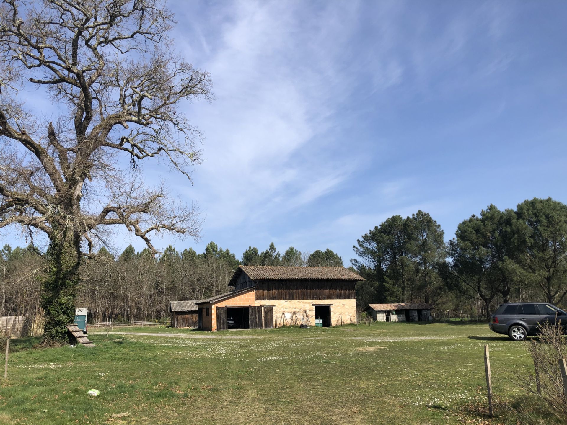 property 7 Rooms for sale on Le Temple (33680)