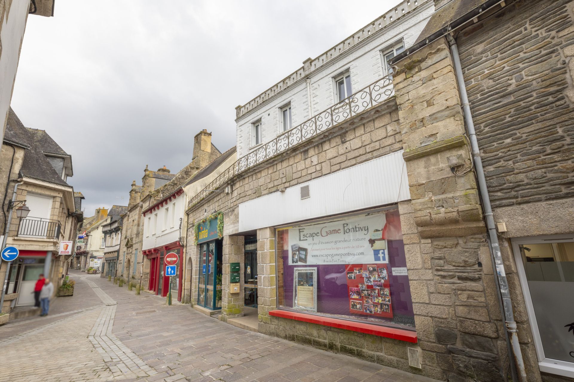 building for sale on Pontivy (56300)