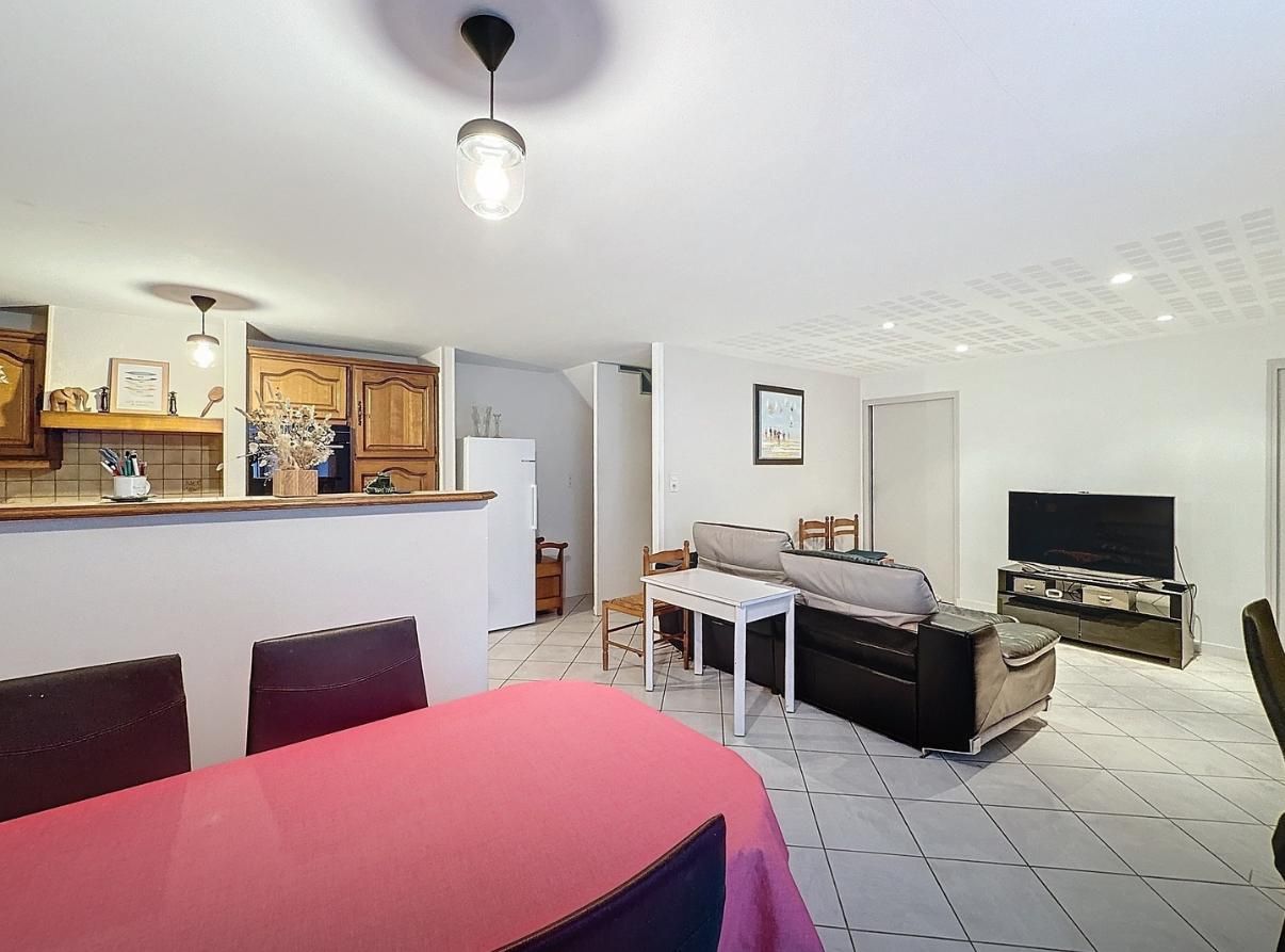 property 15 Rooms for sale on La Gacilly (56200)