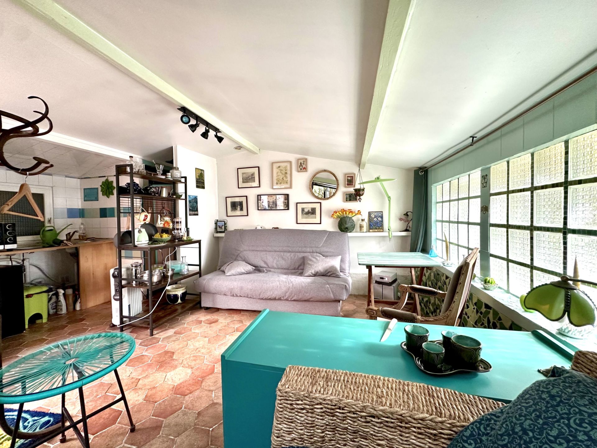 apartment 1 room for sale on Les Lilas (93260)