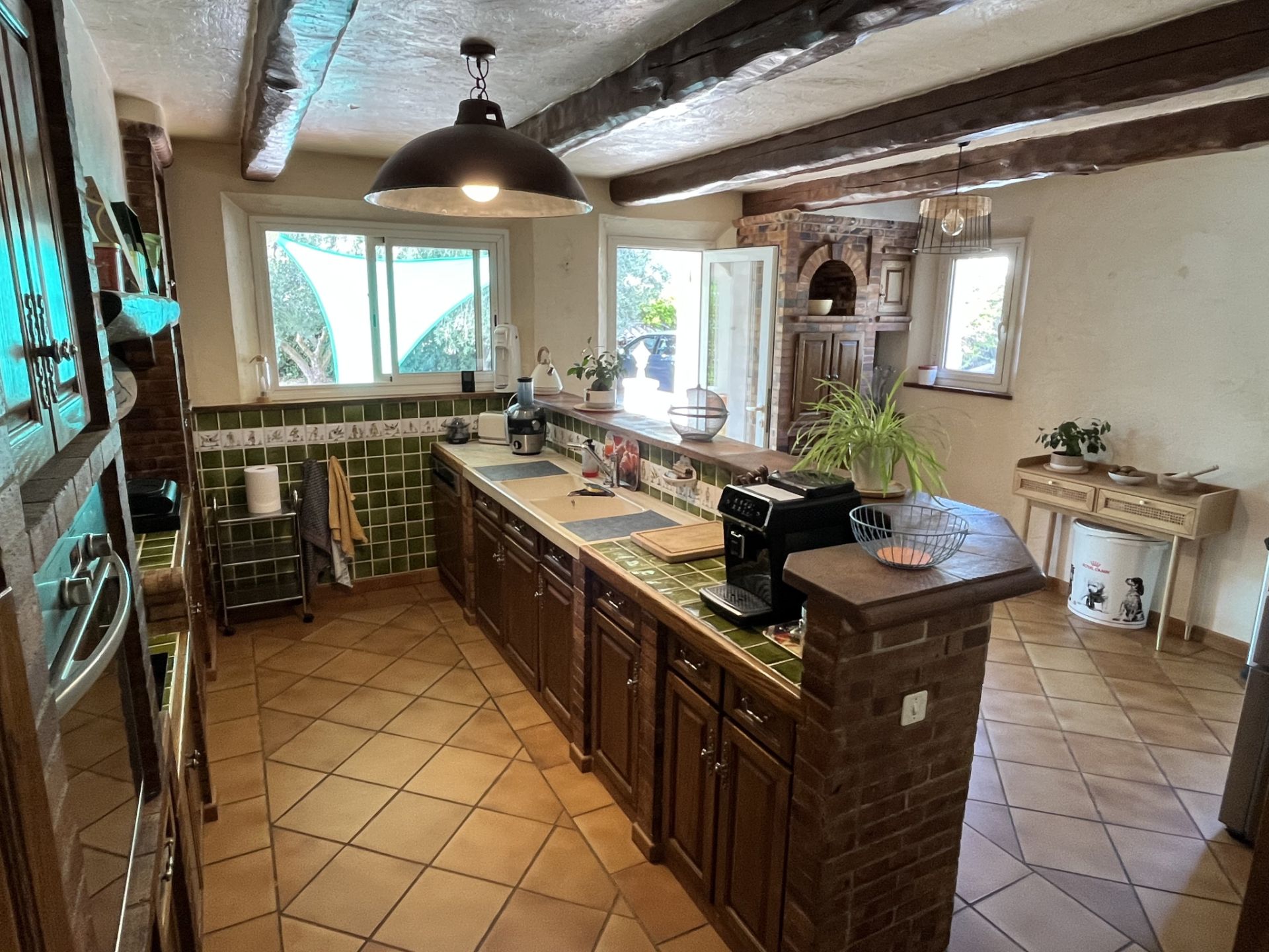 property 10 Rooms for sale on Roquebrune-sur-Argens (83520)