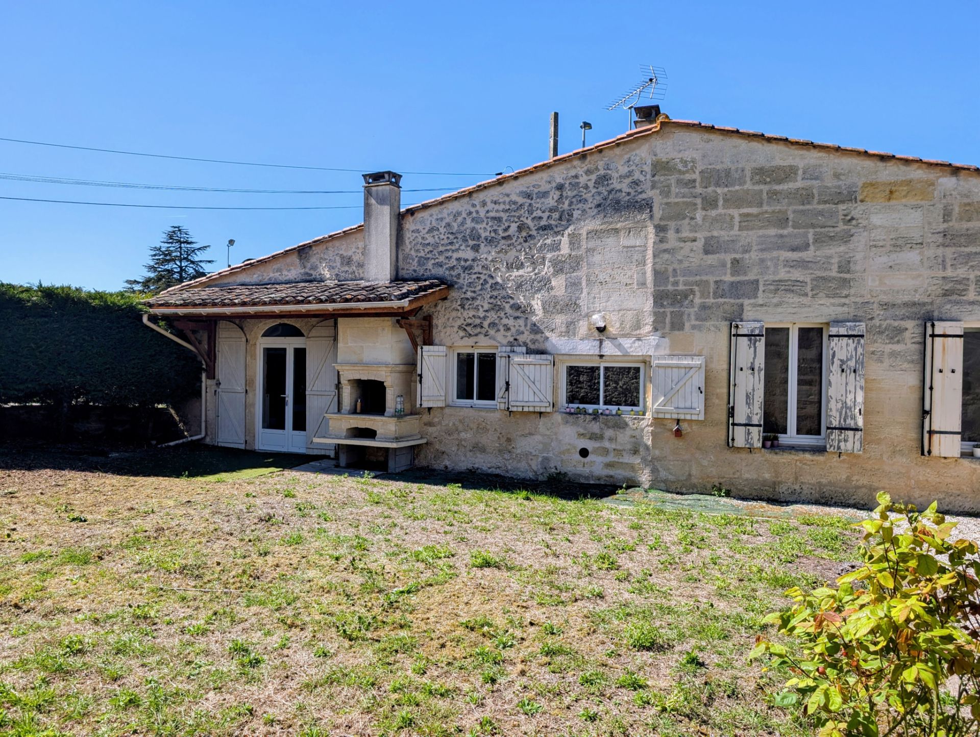 house 3 Rooms for sale on Saint-Émilion (33330)