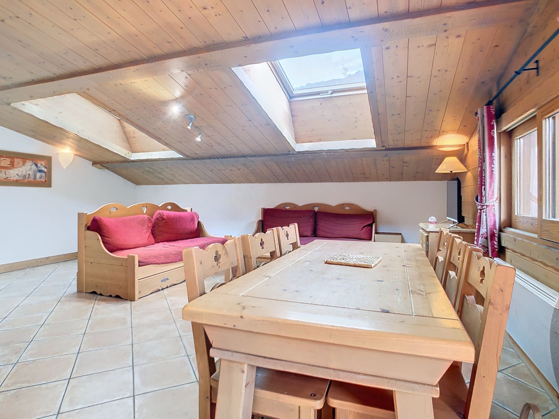 apartment 3 Rooms for sale on Bourg-Saint-Maurice (73700)