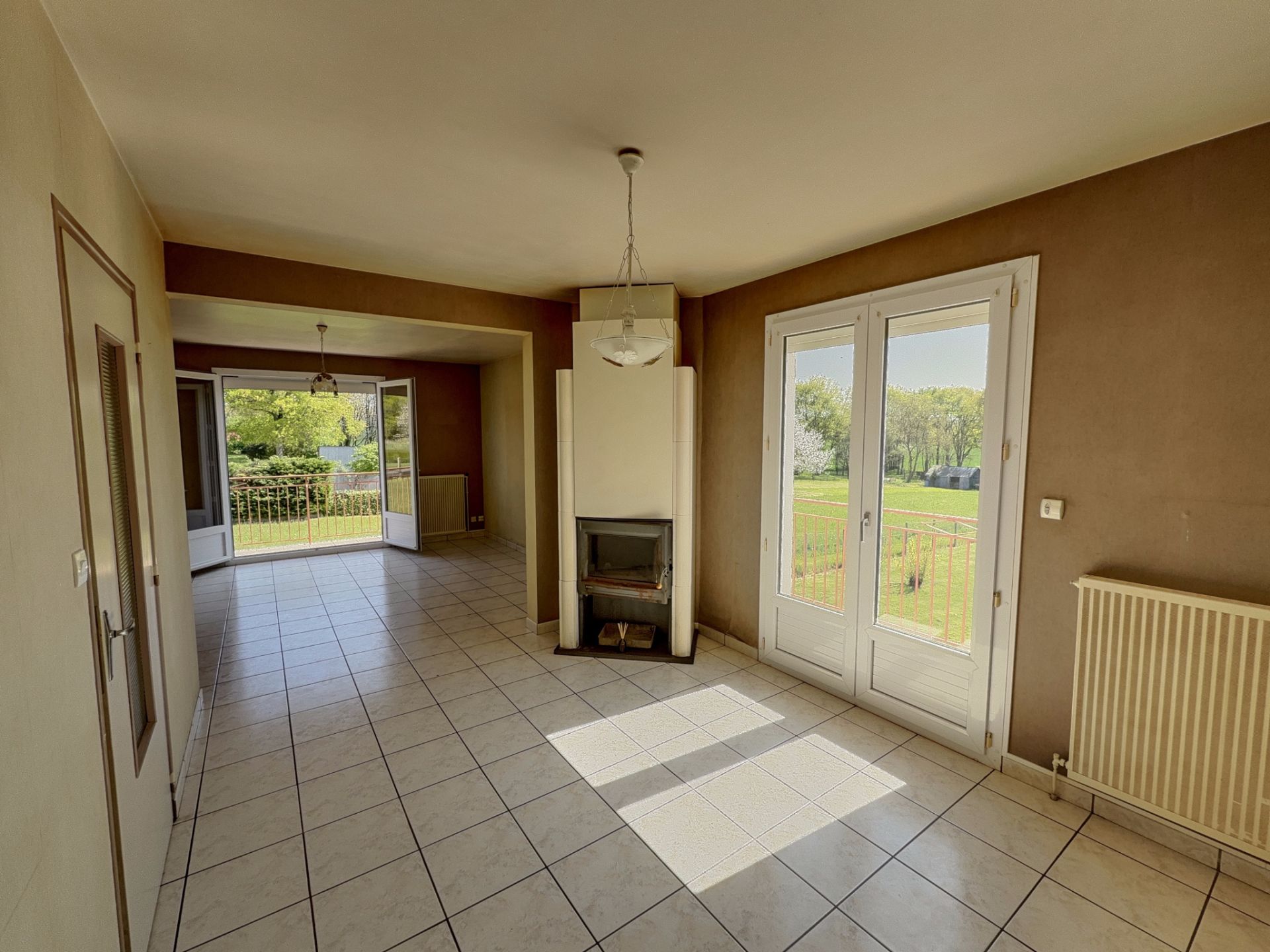 house 4 Rooms for sale on Saint-Nicolas-de-Redon (44460)