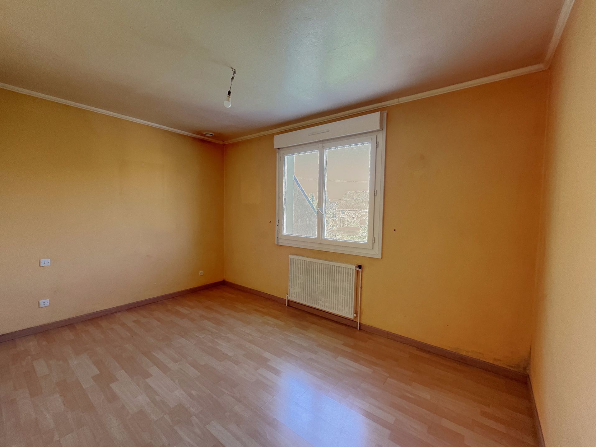 house 4 Rooms for sale on Saint-Nicolas-de-Redon (44460)