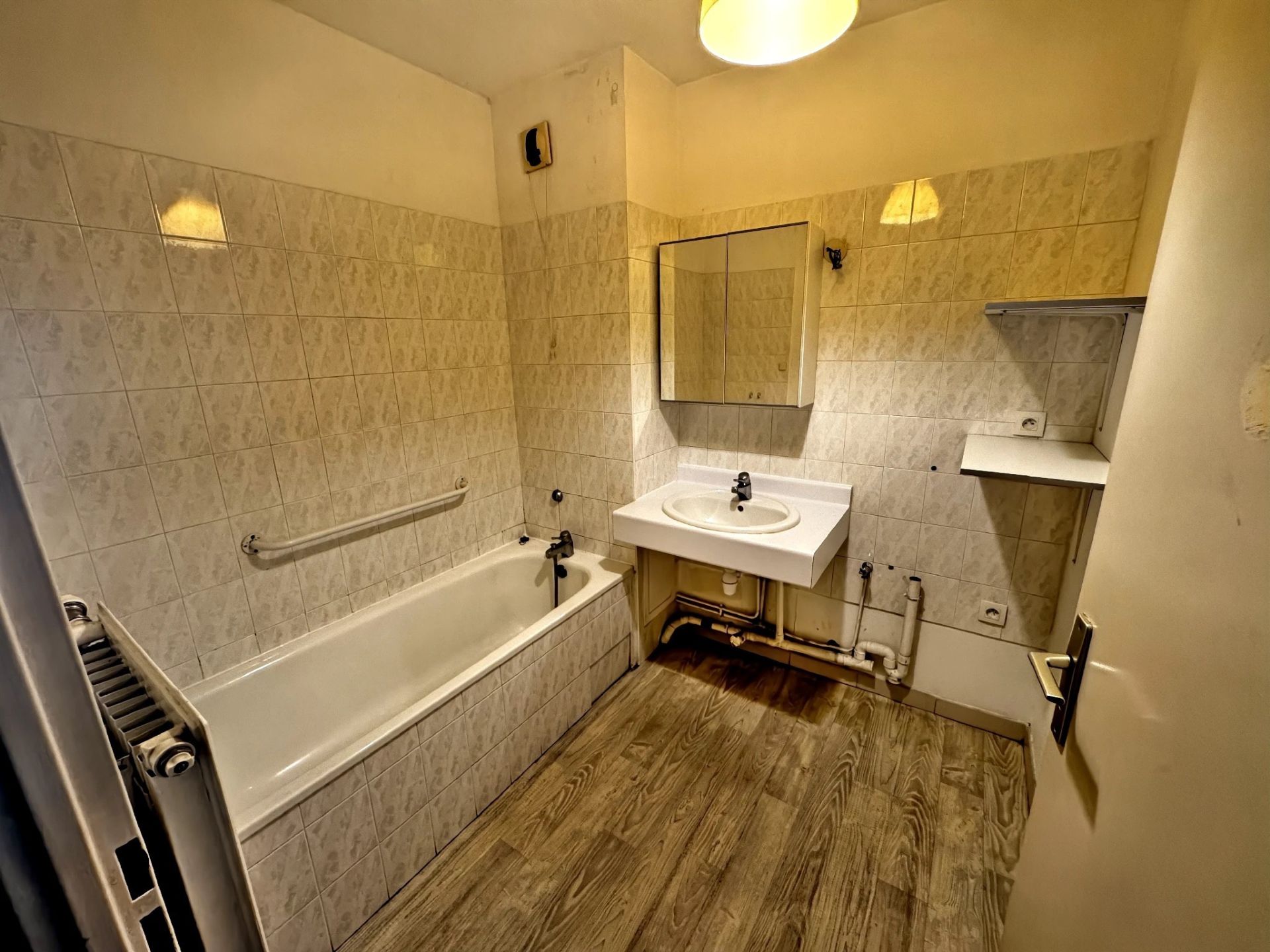 apartment 3 Rooms for sale on Échirolles (38130)