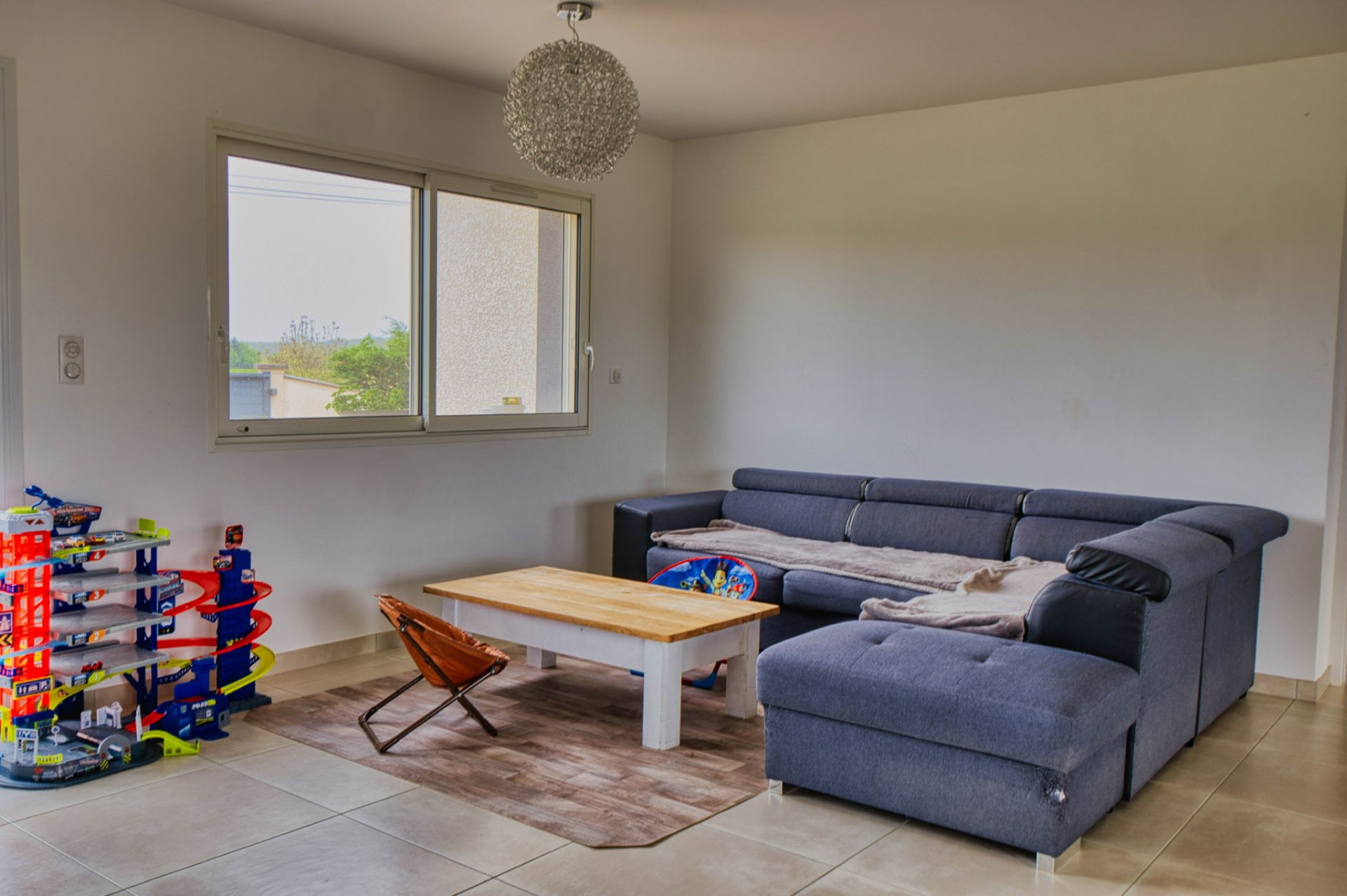 house 7 Rooms for sale on Étrez (01340)