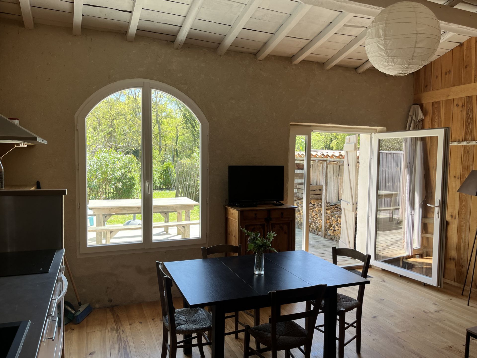 property 10 Rooms for sale on Vensac (33590)