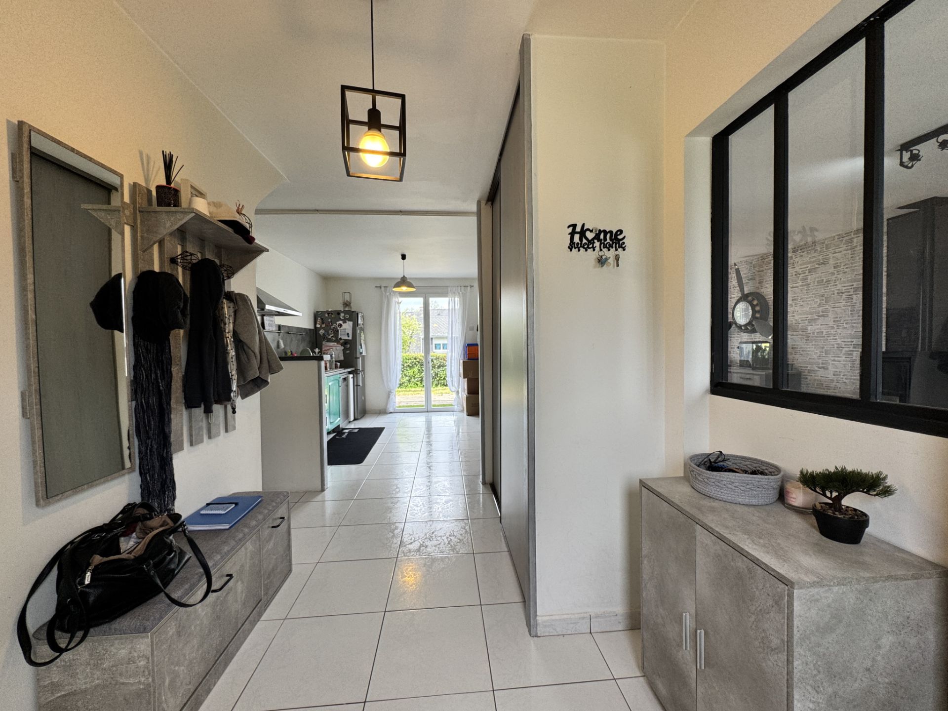 house 5 Rooms for sale on Rieux (56350)