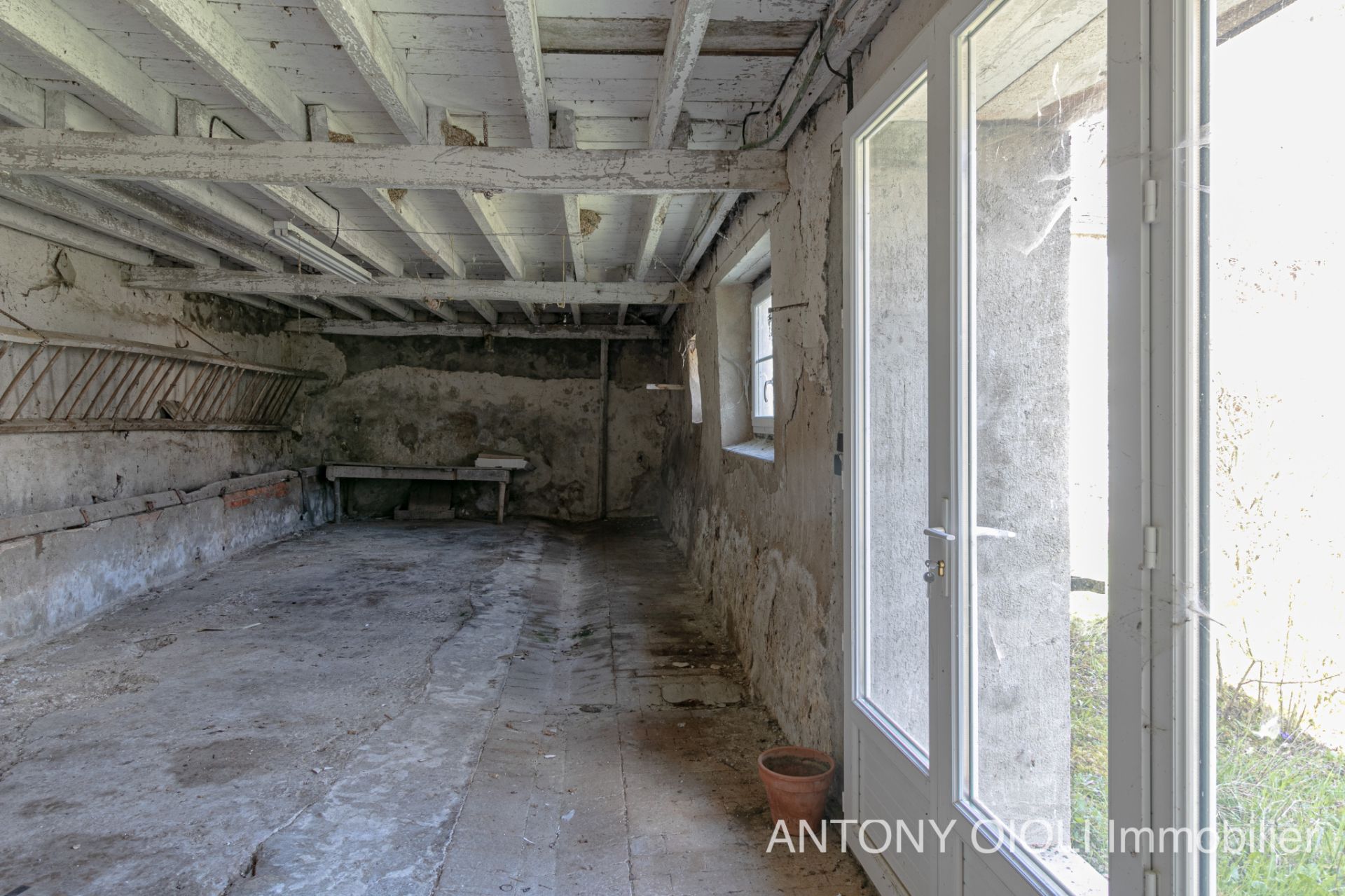 farmhouse 7 Rooms for sale on Sens (89100)