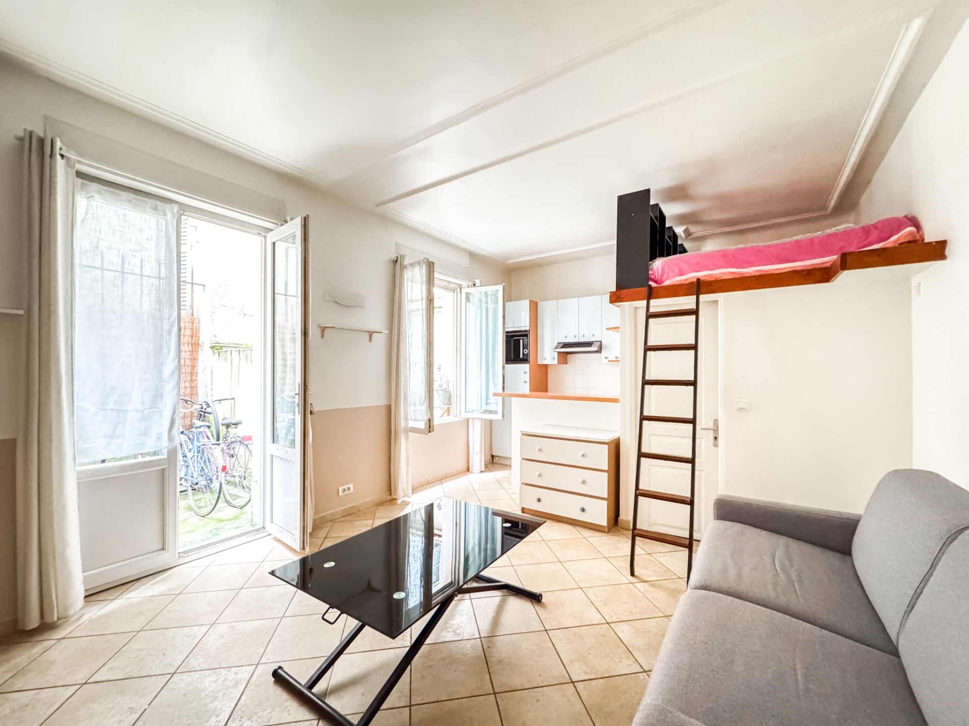 apartment 1 room for sale on Paris (75012)