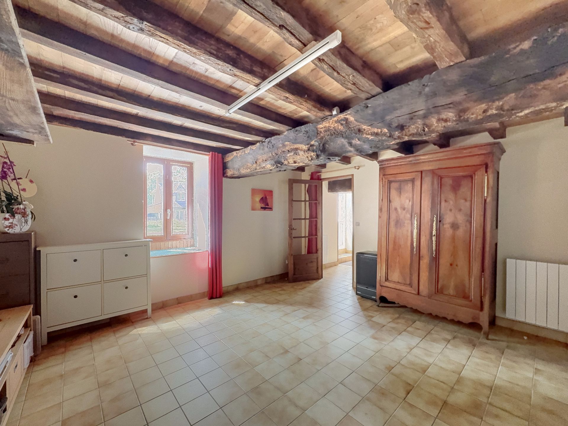 house 4 Rooms for sale on Fougerêts (56200)