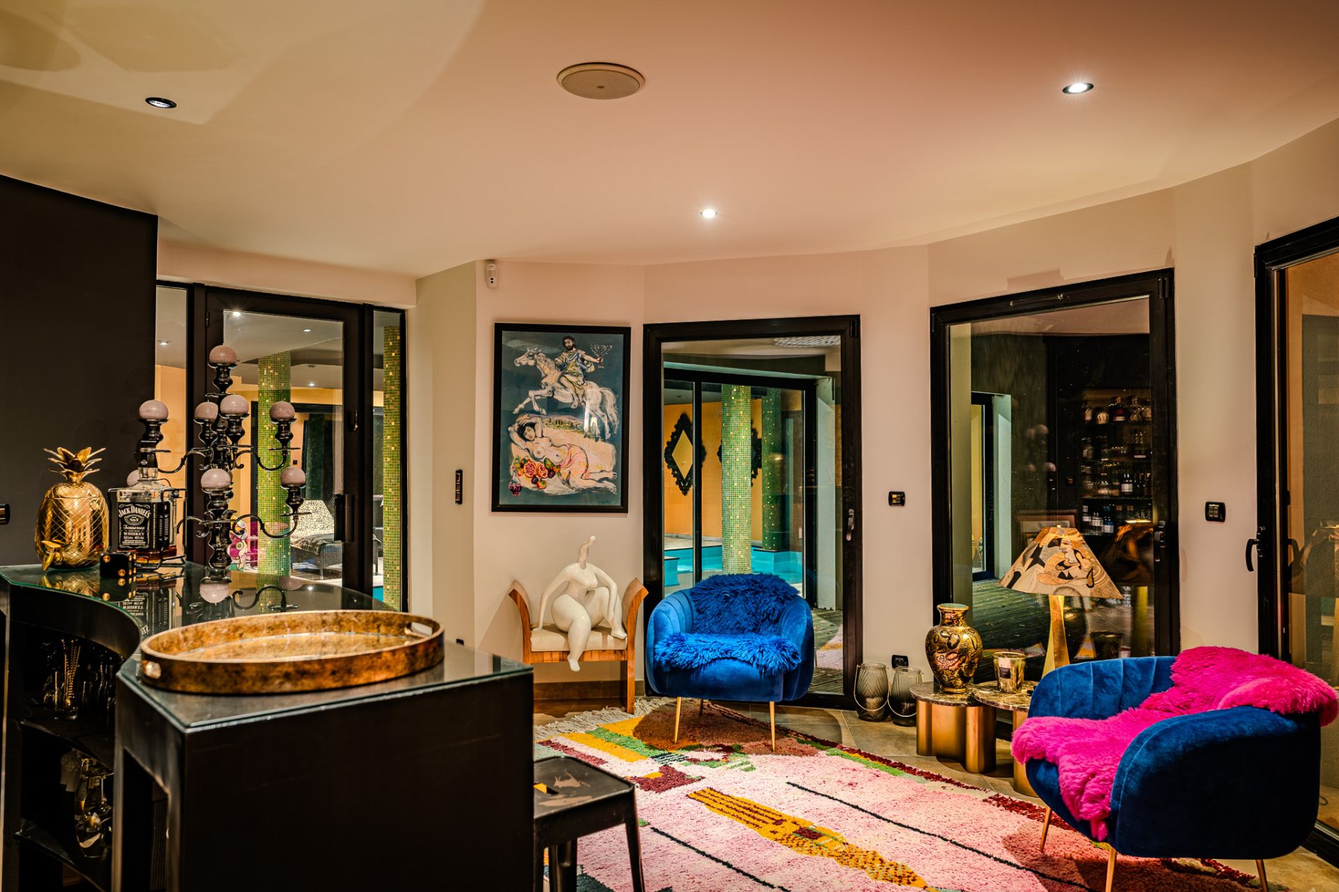 villa 13 Rooms for sale on Bihorel (76420)