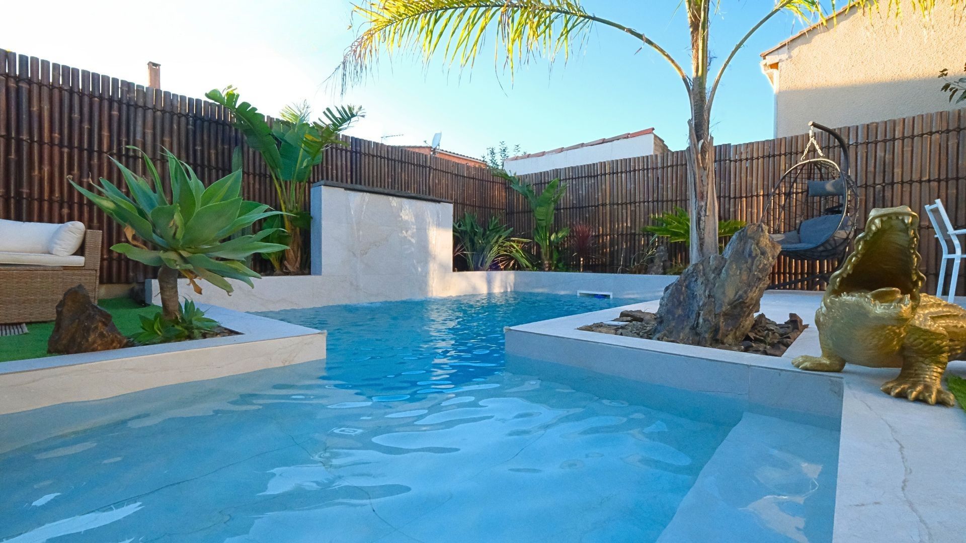 house 5 Rooms for sale on Montady (34310)