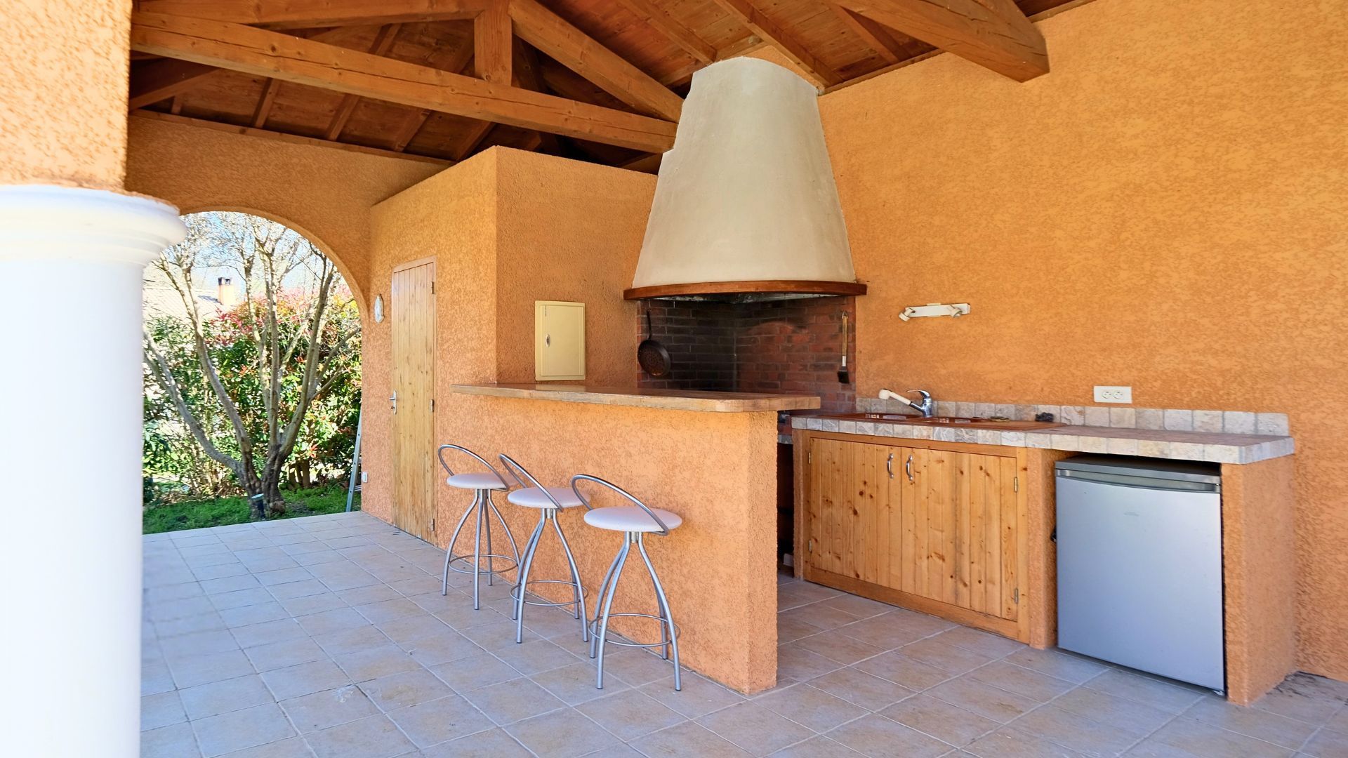 house 4 Rooms for sale on Saint-Chinian (34360)