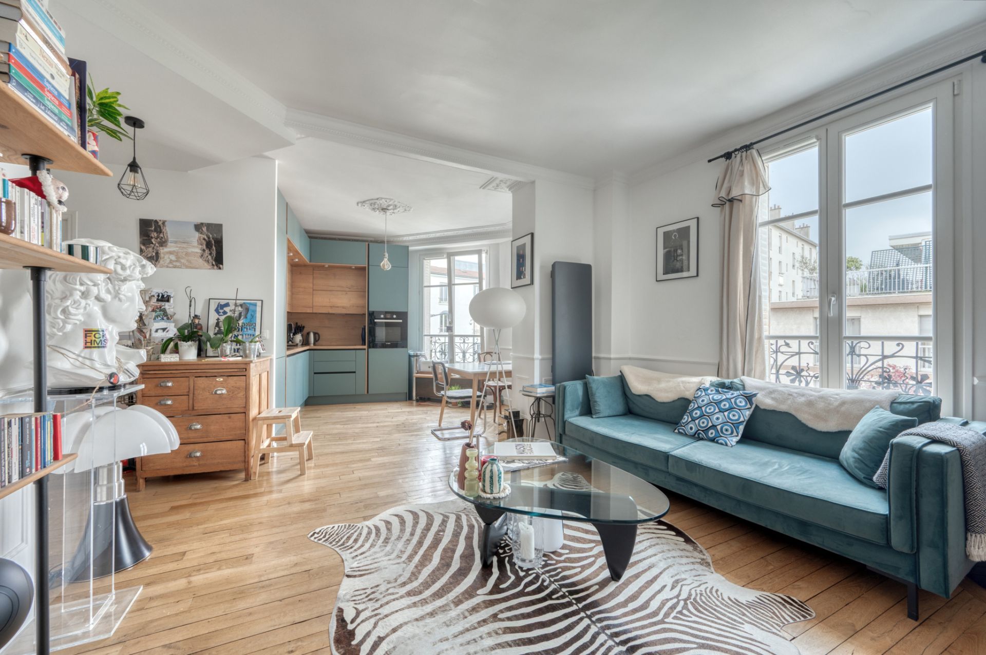 apartment 4 Rooms for sale on Bois-Colombes (92270)