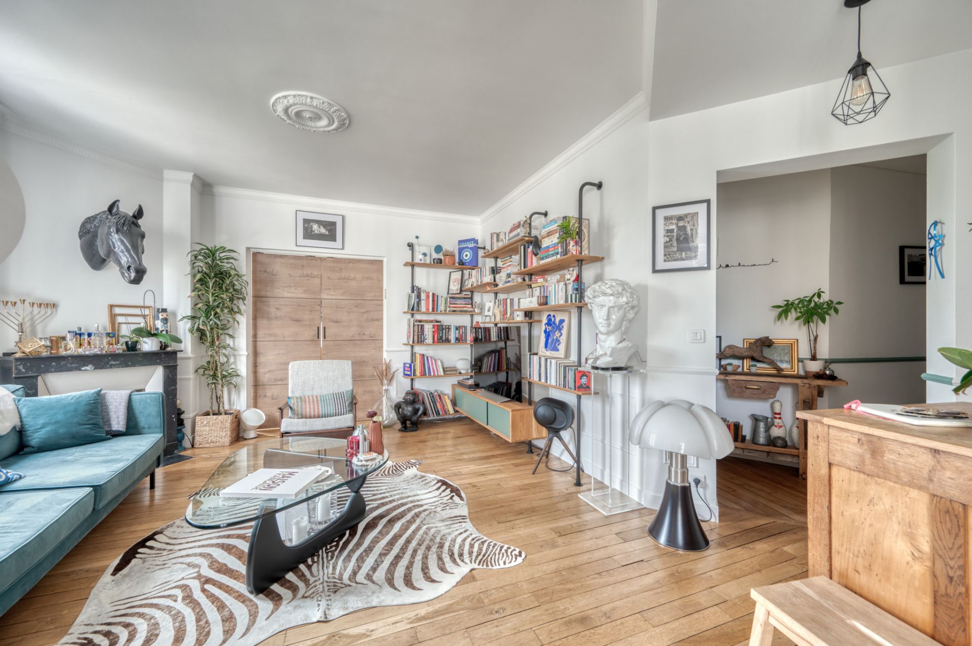 apartment 4 Rooms for sale on Bois-Colombes (92270)