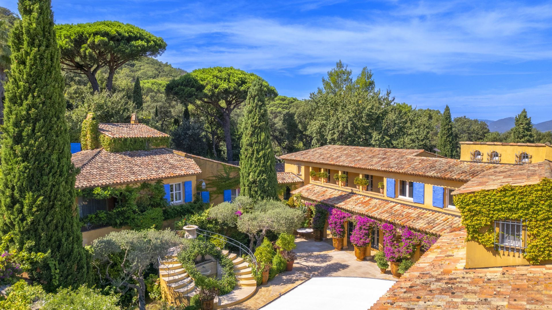 property 18 Rooms for sale on Ramatuelle (83350)